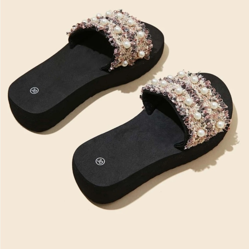 Girl Black Cream Embellished Slide Sandals - Picture 3 of 8